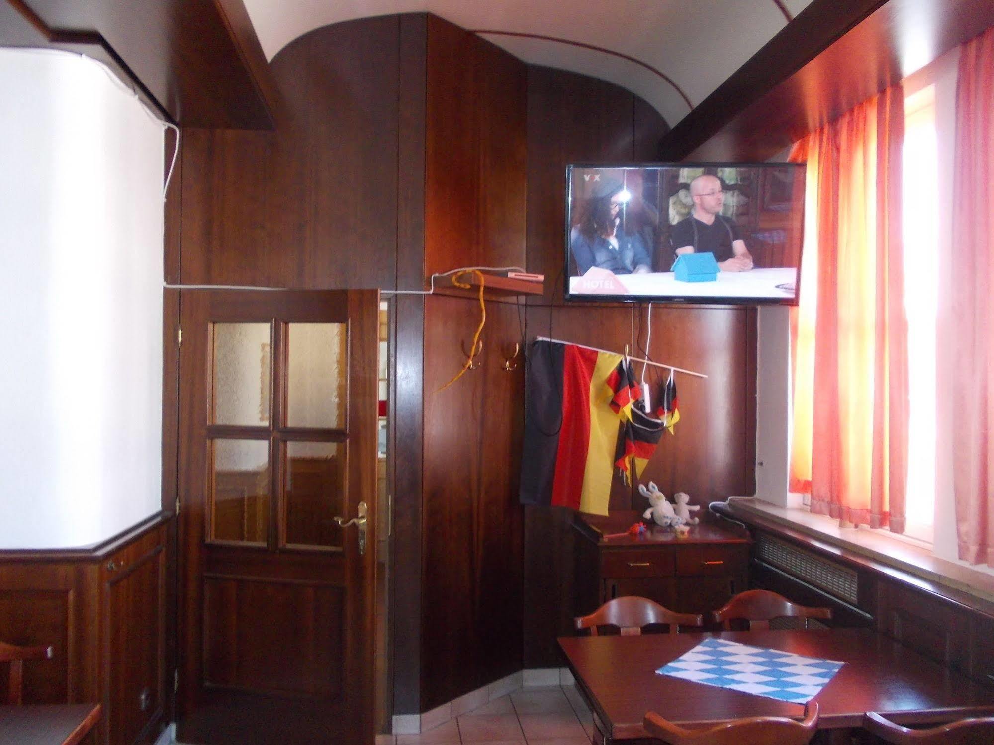 Hotel Im Bahnhof Passau Extérieur photo